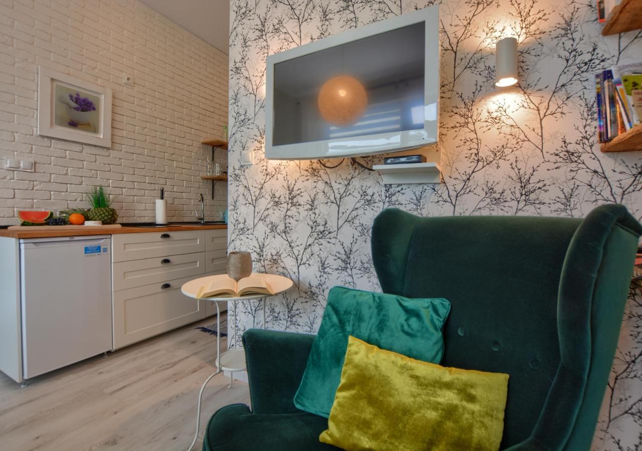 Apartament Fajny Kat Ustrzyki Dolne Eksteriør billede