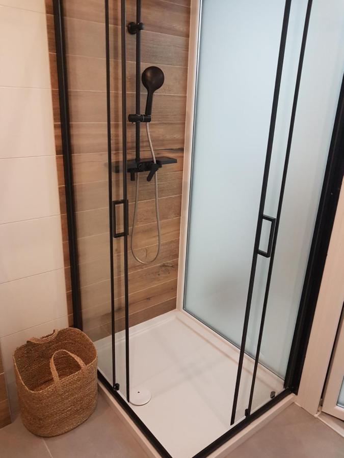 Apartament Fajny Kat Ustrzyki Dolne Eksteriør billede